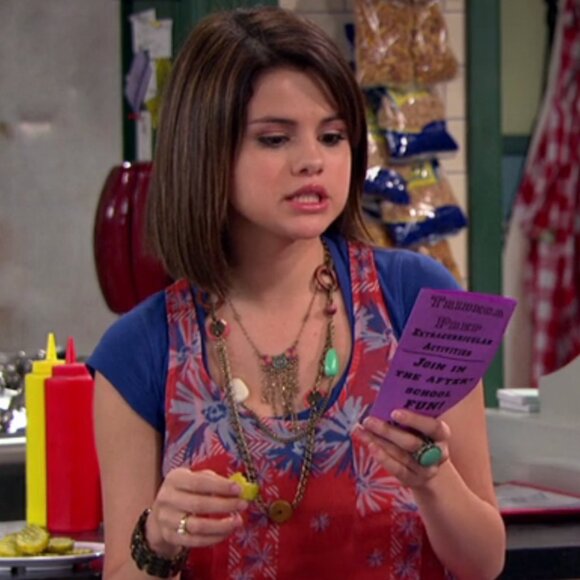 Boho Chain Fringe Necklace ASO Alex Russo - Picture 11 of 12